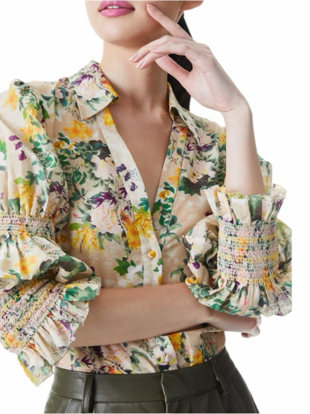 ALICE & OLIVIA COSIMA FLORAL BUTTON DOWN
BLOUSE - Picture 2 of 9